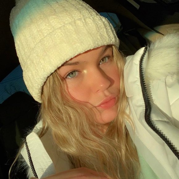 Meet your Posher, Lexi - Picture 1 of 1